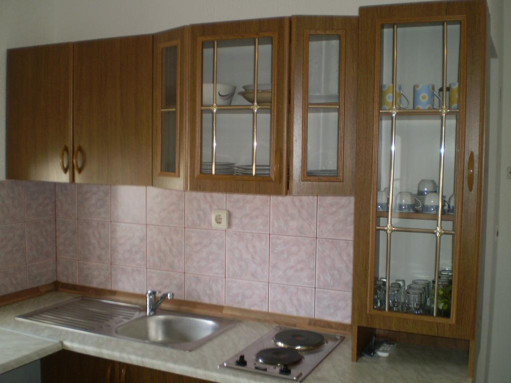 Apartmani Marija&Damir Vir Esterno foto