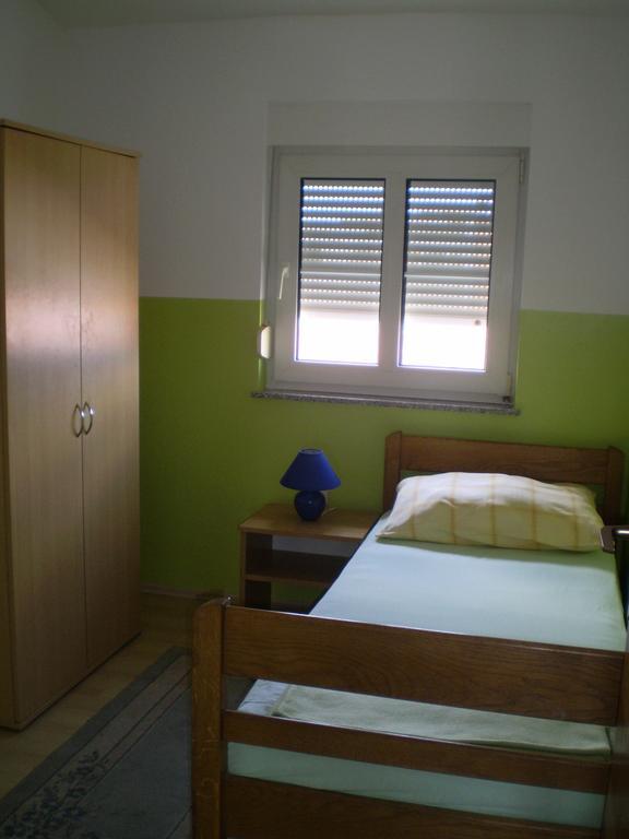 Apartmani Marija&Damir Vir Esterno foto