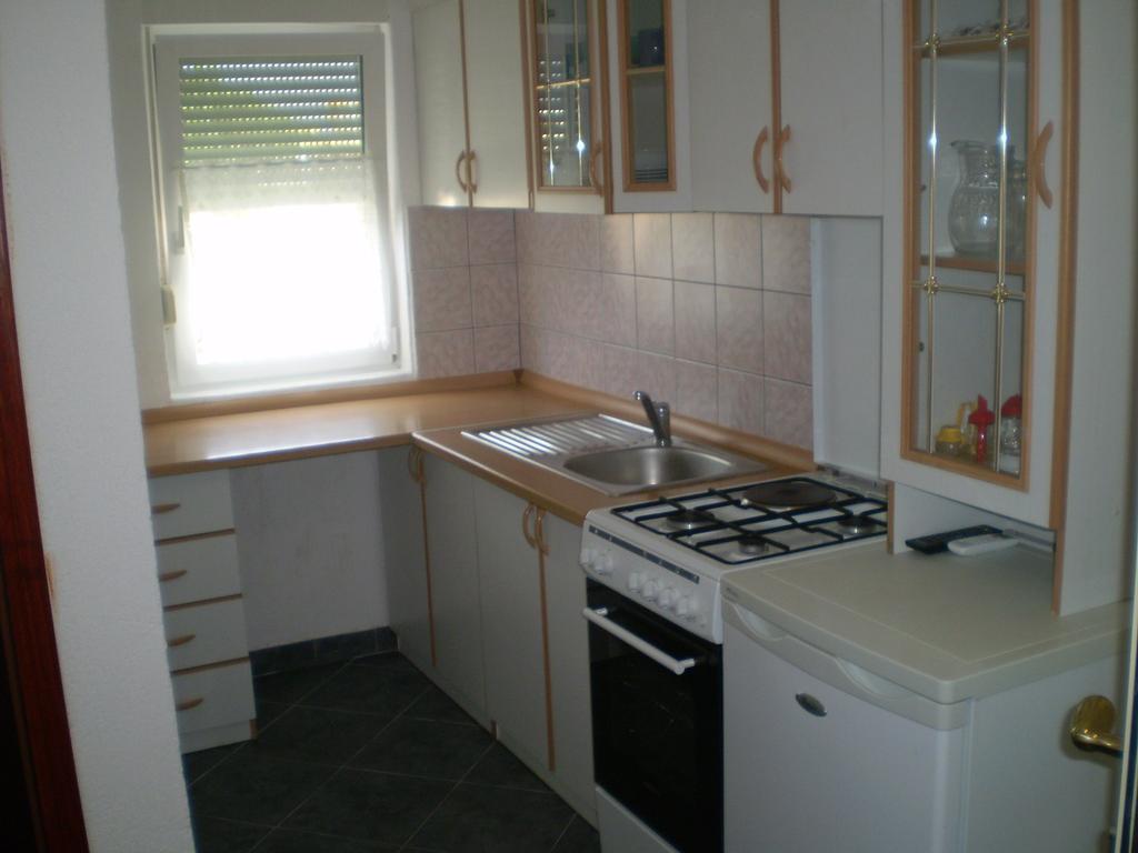 Apartmani Marija&Damir Vir Esterno foto