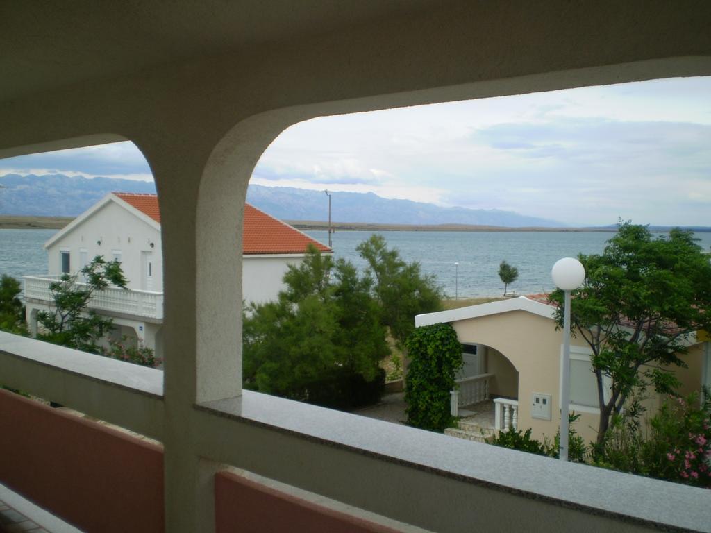 Apartmani Marija&Damir Vir Esterno foto